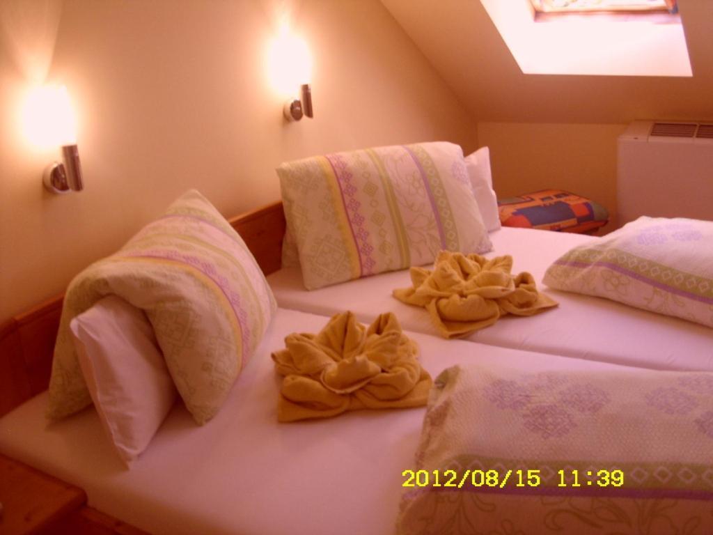 Hotel Korona Szallo Nagykanizsa Pokoj fotografie